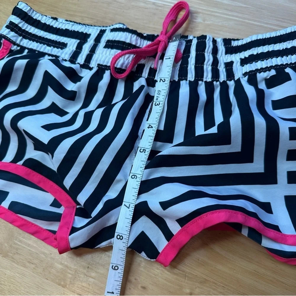OP Ocean Pacific Vintage Girls Short Black White Hot Pink Size S Small